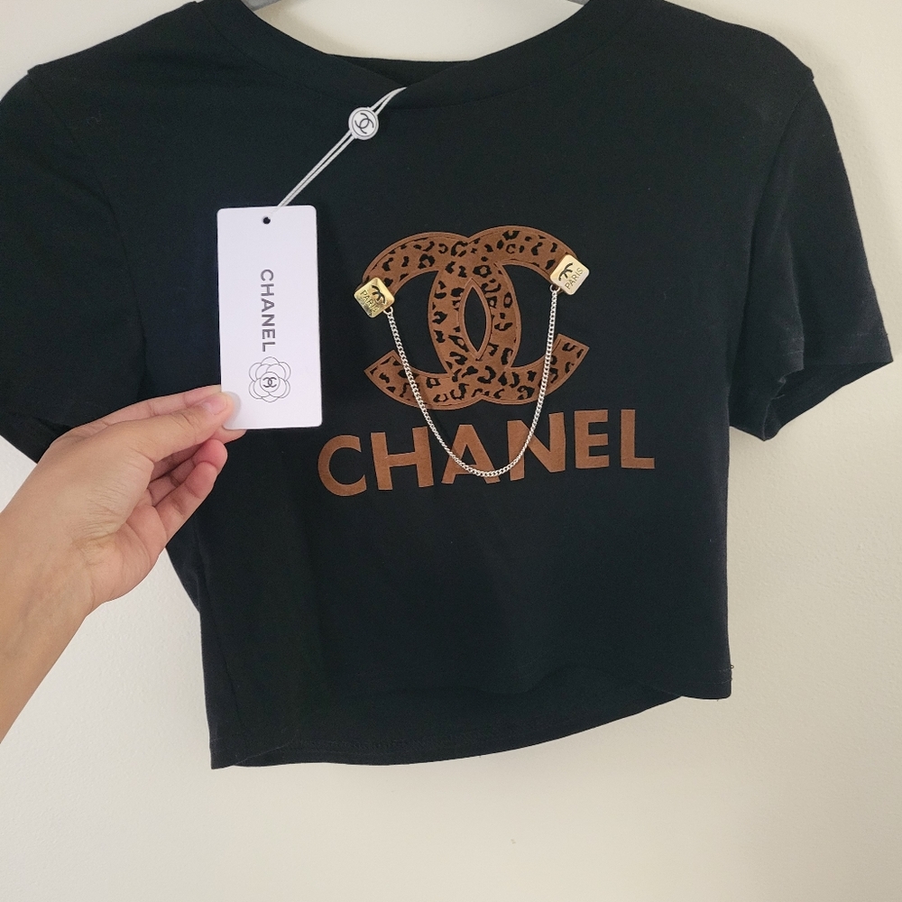 Chanel T-Shirt